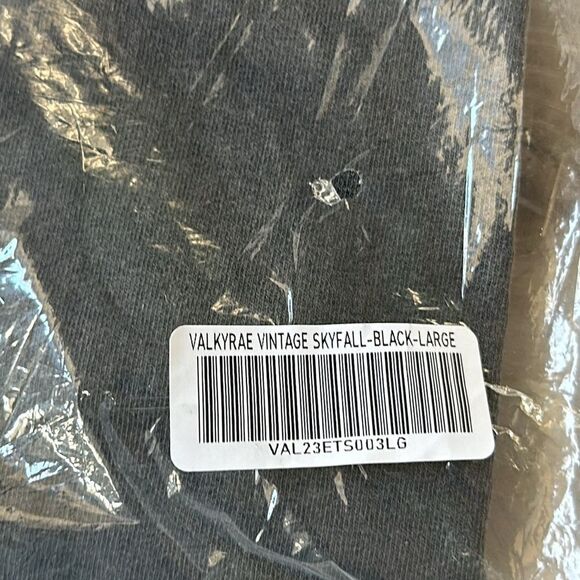 Valkyrae Vintage Skyfall Limited T-Shirt-Unisex‎ T-Shirt Sz L NWT in packaging - Picture 5 of 5